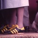  SCHÖNE SCHUHE, BRAVER HUND 