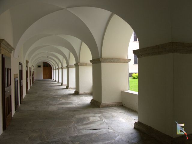 Bogengang im Stift Vorau