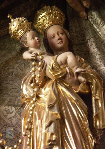 Maria mit Jesus - Seitenaltar in der Stiftkirche Vorau